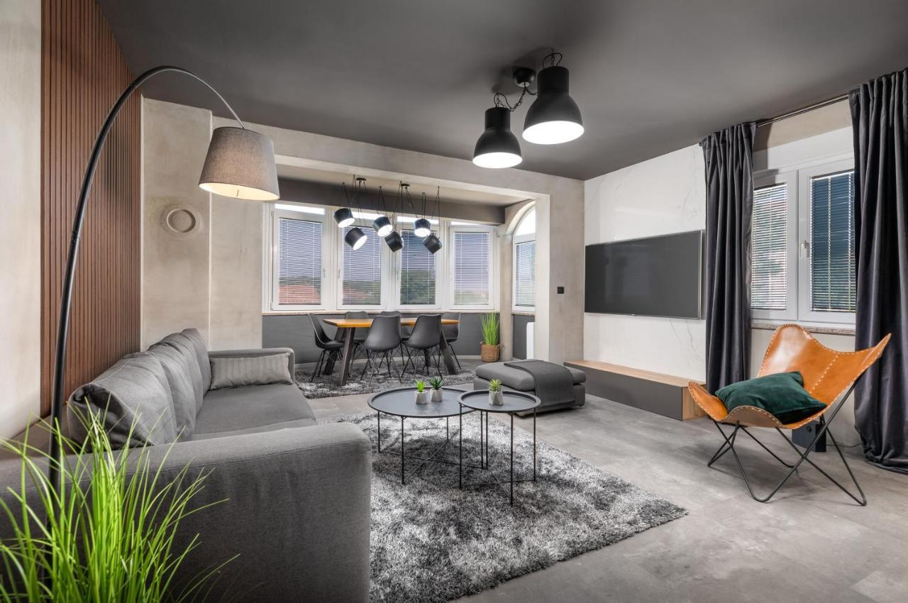 Luxury Elit Apartment Pula Exterior photo