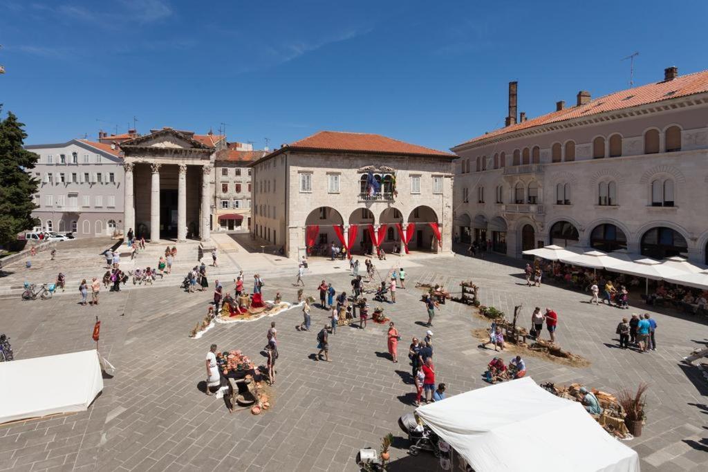 Luxury Elit Apartment Pula Exterior photo